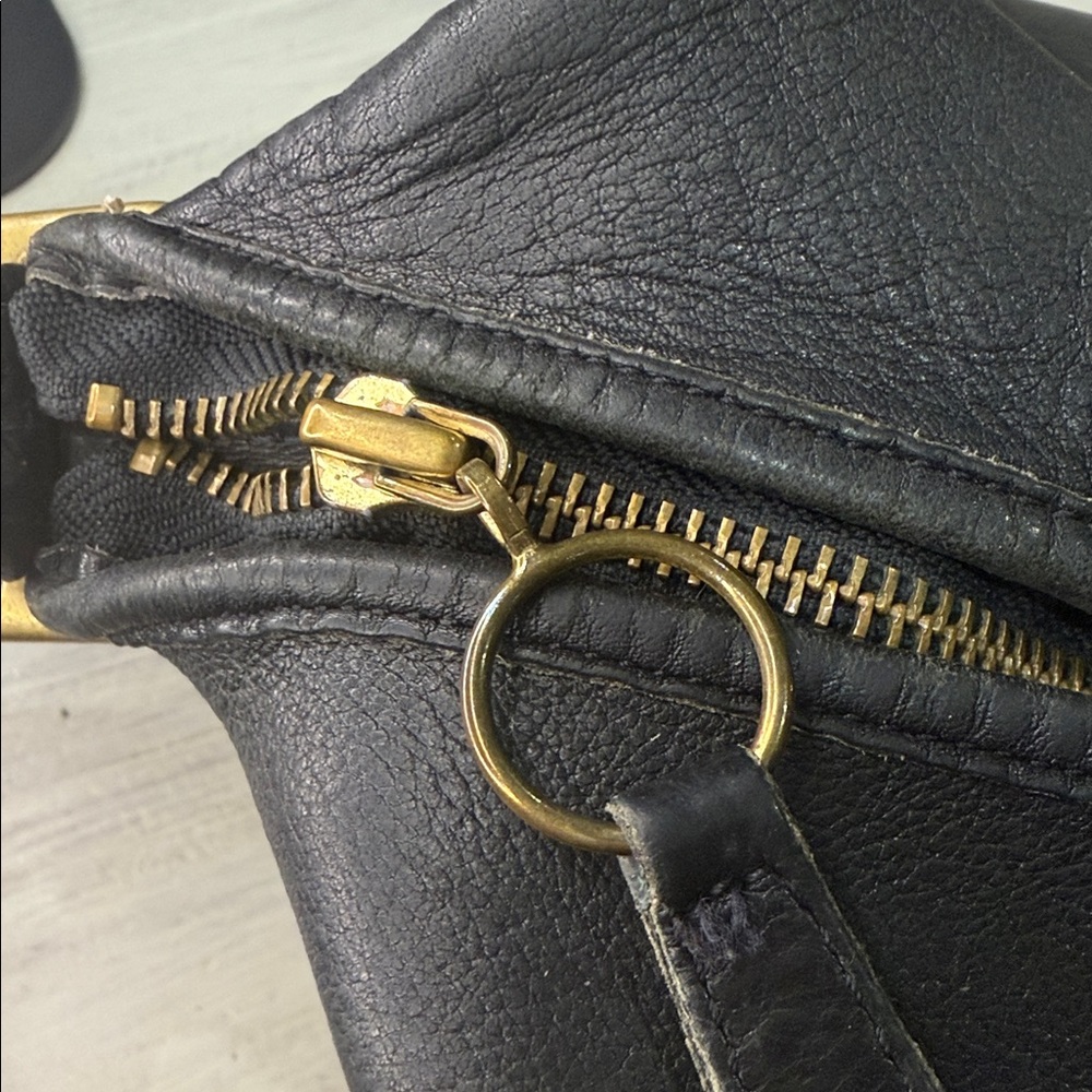 Vintage Coach Black Leather XL Large Unlined Bucket Bag - Picture 6 of 9